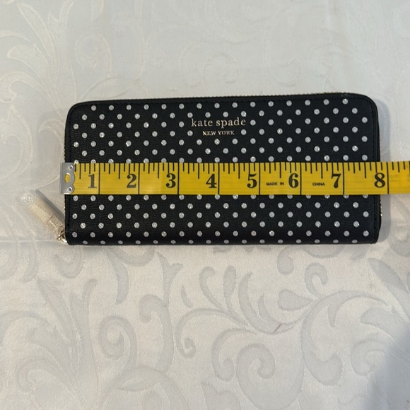 ♠️Kate spade New York spencer metallic dot slim continental wallet. - Picture 11 of 13